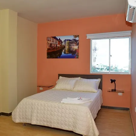 Hotel Toscana Del Mar *